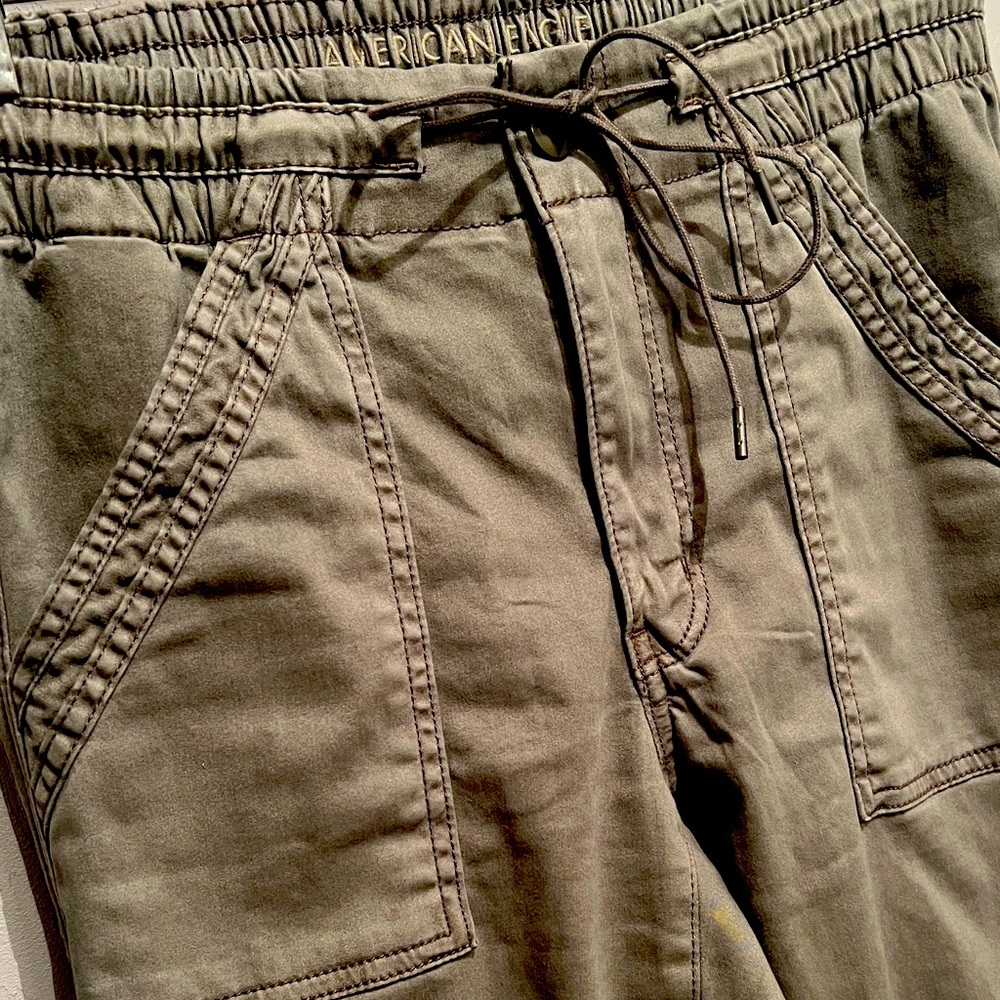 American Eagle stretch high-waisted jegging joggers